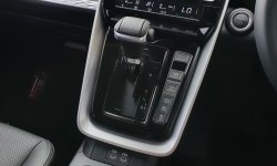 Toyota Kijang Innova Zenix Hybrid q modelista tss Hitam 2023 ready gak perlu indent siap pakai 15