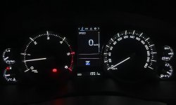 (Low Km)Toyota Land Cruiser 4.5 VX200 VXR Look MBS Dubai VIP 4seat Diesel 2021 Pemakaian 2022 Hitam 12