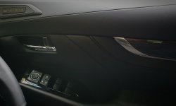 NEW Lexus LM 350 4Seater Executive VIP 4x2 AT 2023 Hitam Metalik 23