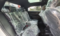 Km 1 ribuan honda hrv se cvt matic 2023 putih masih plastikan cash kredit proses bisa dibantu 15