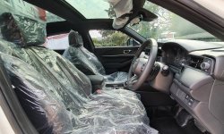 Km 1 ribuan honda hrv se cvt matic 2023 putih masih plastikan cash kredit proses bisa dibantu 17