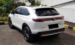 Km1rb honda hrv se cvt putih 2023 matic masih plastikan siap pakai cash kredit proses bisa dibantu 7