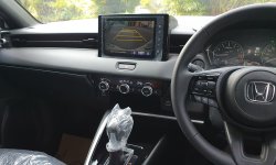 Km1rb honda hrv se cvt putih 2023 matic masih plastikan siap pakai cash kredit proses bisa dibantu 14