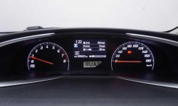 Toyota Sienta Q 2016 Putih 11