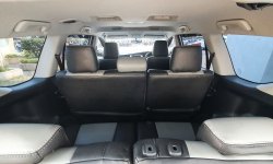 SIAP PAKAI! Toyota Kijang Innova 2.4 G Diesel AT 2018 Silver 8