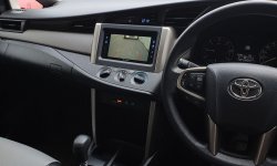 SIAP PAKAI! Toyota Kijang Innova 2.4 G Diesel AT 2018 Silver 15