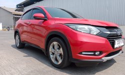 Di jual Murah Honda HR-V 1.5L E CVT 2017 Merah 3