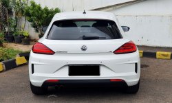 Km18rb record VW Volkswagen Scirocco 1.4 TSI R-Line Coupe Facelift Last Edition putih 2018 6