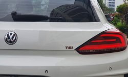 Km18rb record VW Volkswagen Scirocco 1.4 TSI R-Line Coupe Facelift Last Edition putih 2018 7