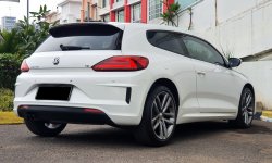 Km18rb record VW Volkswagen Scirocco 1.4 TSI R-Line Coupe Facelift Last Edition putih 2018 8