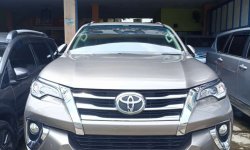 Toyota Fortuner 2.4 G AT 2016 2