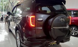 [TDP: 5jt] Daihatsu Terios R Adventure AT Automatic 2016 Grey 9