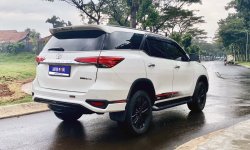Toyota Fortuner VRZ 2.4 TRD AT 2019, PUTIH, KM 47rb, PJK 8-23 5