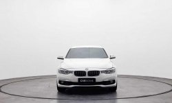 BMW 3 Series 320i 2018 Sedan DP 45 JUTA / ANGSURAN 9 JUTA 4
