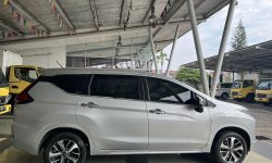 Mitsubishi Xpander Ultimate A/T 2018 Silver 3