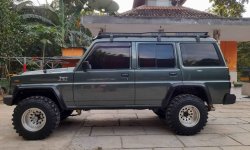 Daihatsu Taft Rocky 1992 kesayangan 9
