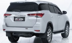 TOYOTA ALL NEW FORTUNER (SILVER METALLIC)  TYPE SRZ LUX 2.7 A/T (2017) 5