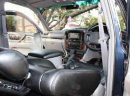 Jual mobil Toyota Land Cruiser 4.2 VX 2000 3