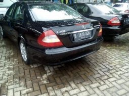 Mercy e200 kompressor th 2009 1