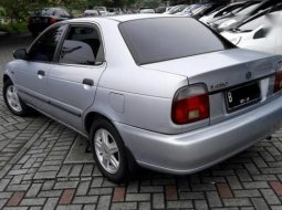 Suzuki Baleno Tahun 2002 Transmisi Matic Tangan pertama dari baru 4
