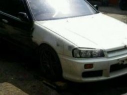 Jual nissan cefiro a31 1