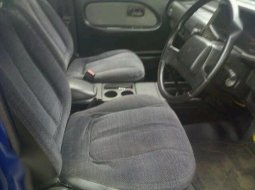 Isuzu panther Hi sporty thn 97..2.5cc 1