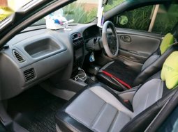 Baleno 2000 hijau botol. 3