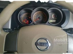 Jual mobil Nissan Grand Livina Ultimate 2010 DKI Jakarta 3