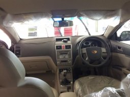 Geely Emgrand 7 RV MT 1.800 CC 3