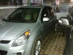 Hyundai i20 2010 manual silver metalik 5