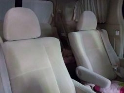 Toyota Alphard Build-Up Jepang 2011 5
