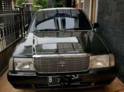 Toyota crown comfort diesel 2003 manual hitam 2