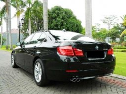 BMW 520i F10 Facelift 2.0 Sedan A/T tahun 2012 Hitam 4