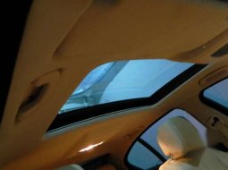 BMW 520i F10 Facelift 2.0 Sedan A/T tahun 2012 Hitam 2