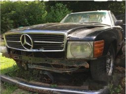 Mercedes-Benz 380SL R107 V8 3.8 1982 Hitam 7