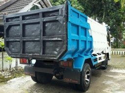 Isuzu Dump Truck 2013 dijual 5