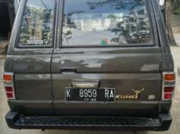 Kijang Super Long KF 50 Tahun 1992 1