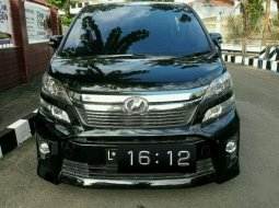 Vellfire 2012 surabaya 4