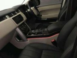 L.R Range rover Vouque Autobiography 5.0 2015 Black 2