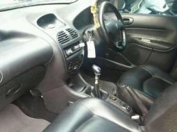 Peugeot 206 manual pajak idup tahun 2003 1