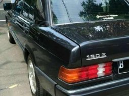 Mercedes Benz W201 190E 2.0 M102 AT 1991/93 Built Up 8