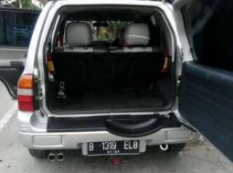 Escudo 1.6 injeksi manual th 2004 istimewa 2