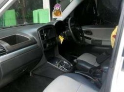 Escudo 1.6 injeksi manual th 2004 istimewa 3