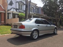 Bmw 323i E36 At 97 5