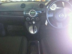 Mazda 21.5L HB S A/T th. 2010 7