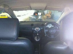 Mazda 21.5L HB S A/T th. 2010 5