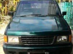 Isuzu Panther MT Tahun 1998 Manual  7