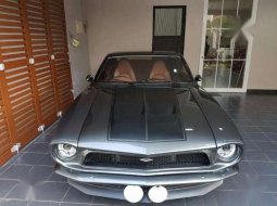 FORD MAVERICK 1967 Grey on Beige A/T V8 4