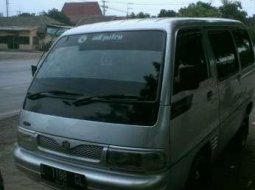 Aventura th 2001 ac 4 ban baru 5