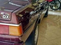 Corolla dx tahun 1980 lampu bulat retro 3
